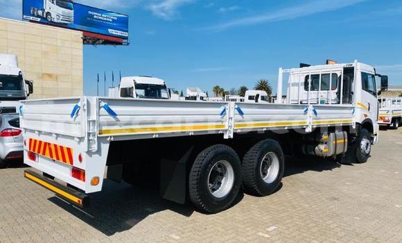 Buy Used Mitsubishi Canter White Truck in Maputo in Maputo Buy Used Mitsubishi Canter White Truck in Maputo in Maputo