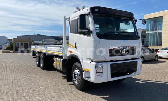 Buy Used Mitsubishi Canter White Truck in Maputo in Maputo Buy Used Mitsubishi Canter White Truck in Maputo in Maputo