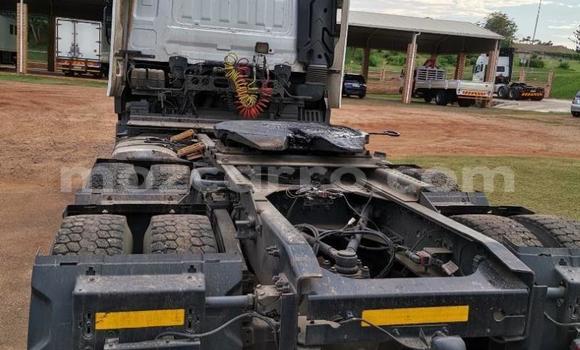 Tenga Tsaru Nissan UD Chena Rori in Maputo in Maputo Tenga Tsaru Nissan UD Chena Rori in Maputo in Maputo