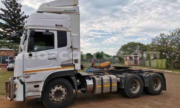 Tenga Tsaru Nissan UD Chena Rori in Maputo in Maputo Tenga Tsaru Nissan UD Chena Rori in Maputo in Maputo