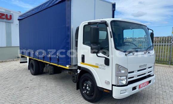Buy Used Isuzu FTR 850 White Truck in Maputo in Maputo Buy Used Isuzu FTR 850 White Truck in Maputo in Maputo