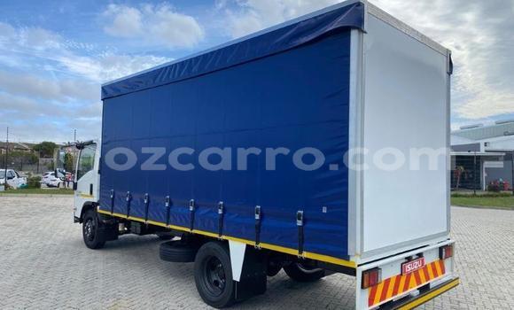 Buy Used Isuzu FTR 850 White Truck in Maputo in Maputo Buy Used Isuzu FTR 850 White Truck in Maputo in Maputo