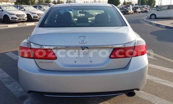 Tenga Imported Honda Accord Zvimwe Mota in Import - Dubai in Cabo Delgado Tenga Imported Honda Accord Zvimwe Mota in Import - Dubai in Cabo Delgado