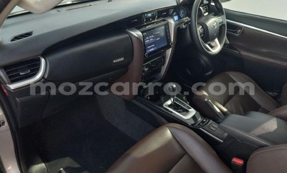 Buy Used Toyota Fortuner Silver Car in Maputo in Maputo Buy Used Toyota Fortuner Silver Car in Maputo in Maputo