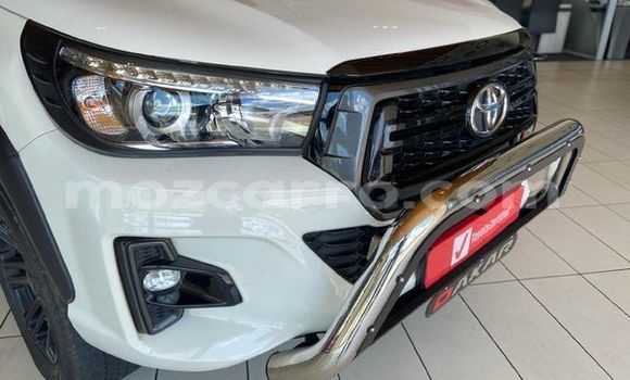 Comprar Usado Toyota Hilux Branco Carro em Maputo em Maputo Comprar Usado Toyota Hilux Branco Carro em Maputo em Maputo