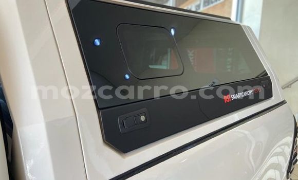 Comprar Usado Toyota Hilux Branco Carro em Maputo em Maputo Comprar Usado Toyota Hilux Branco Carro em Maputo em Maputo