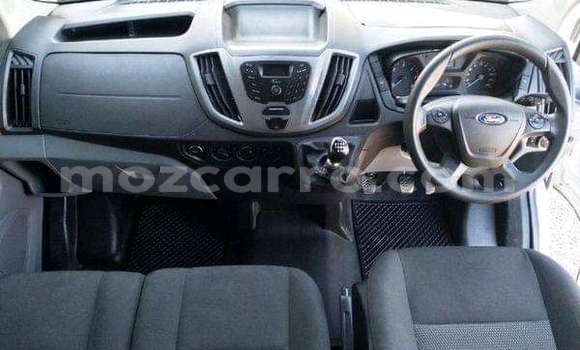 Nunua Ilio tumika Ford Tourneo Connect Nyeupe Gari ndani ya Maputo nchini Maputo Nunua Ilio tumika Ford Tourneo Connect Nyeupe Gari ndani ya Maputo nchini Maputo