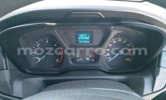 Nunua Ilio tumika Ford Tourneo Connect Nyeupe Gari ndani ya Maputo nchini Maputo Nunua Ilio tumika Ford Tourneo Connect Nyeupe Gari ndani ya Maputo nchini Maputo