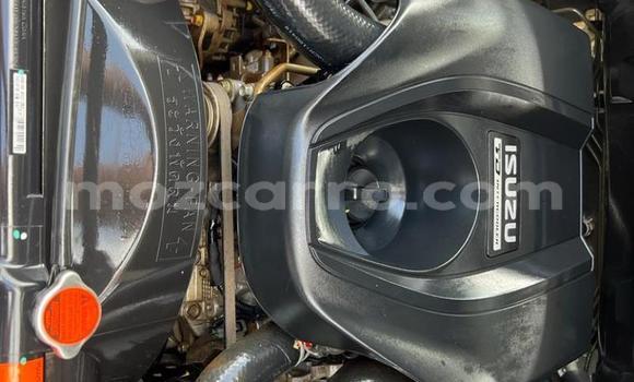 Comprar Usado Isuzu KB Branco Carro em Maputo em Maputo Comprar Usado Isuzu KB Branco Carro em Maputo em Maputo