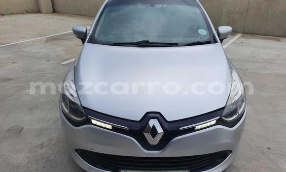 Tenga Tsaru Renault Clio Sirivha Mota in Maputo in Maputo Tenga Tsaru Renault Clio Sirivha Mota in Maputo in Maputo