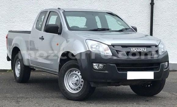 Comprar Usado Isuzu D-MAX Prata Carro em Inhambane em Inhambane