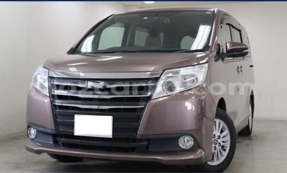 Buy Used Toyota Noah Other Car in Inhambane in Inhambane