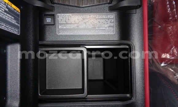 Nunua Ilio tumika Toyota Land Cruiser Nyeupe Gari ndani ya Maputo nchini Maputo Nunua Ilio tumika Toyota Land Cruiser Nyeupe Gari ndani ya Maputo nchini Maputo