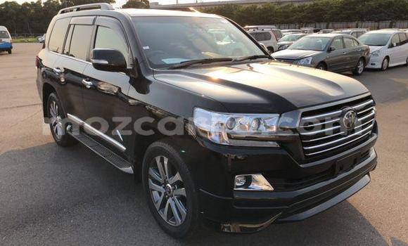 Nunua Ilio tumika Toyota Land Cruiser Nyeusi Gari ndani ya Manhiça nchini Maputo