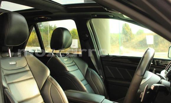 Tenga Tsaru Mercedes-Benz 740Li Nhema Mota in Maputo in Maputo Tenga Tsaru Mercedes-Benz 740Li Nhema Mota in Maputo in Maputo