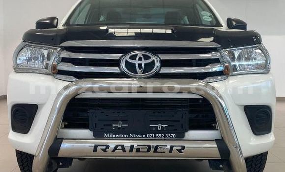 Comprar Usado Toyota Hilux Branco Carro em Maputo em Maputo Comprar Usado Toyota Hilux Branco Carro em Maputo em Maputo