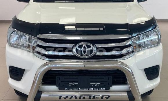 Comprar Usado Toyota Hilux Branco Carro em Maputo em Maputo Comprar Usado Toyota Hilux Branco Carro em Maputo em Maputo