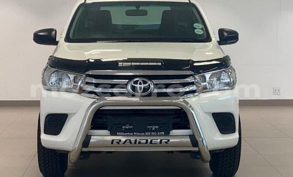 Comprar Usado Toyota Hilux Branco Carro em Maputo em Maputo Comprar Usado Toyota Hilux Branco Carro em Maputo em Maputo