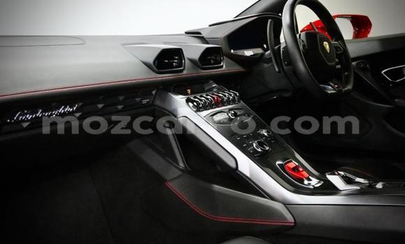 Tenga Tsaru Lamborghini Huracan Tsvuku Mota in Maputo in Maputo Tenga Tsaru Lamborghini Huracan Tsvuku Mota in Maputo in Maputo