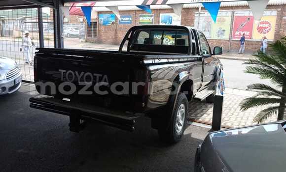 Comprar Usado Toyota Hilux Preto Carro em Beira em Sofala Comprar Usado Toyota Hilux Preto Carro em Beira em Sofala
