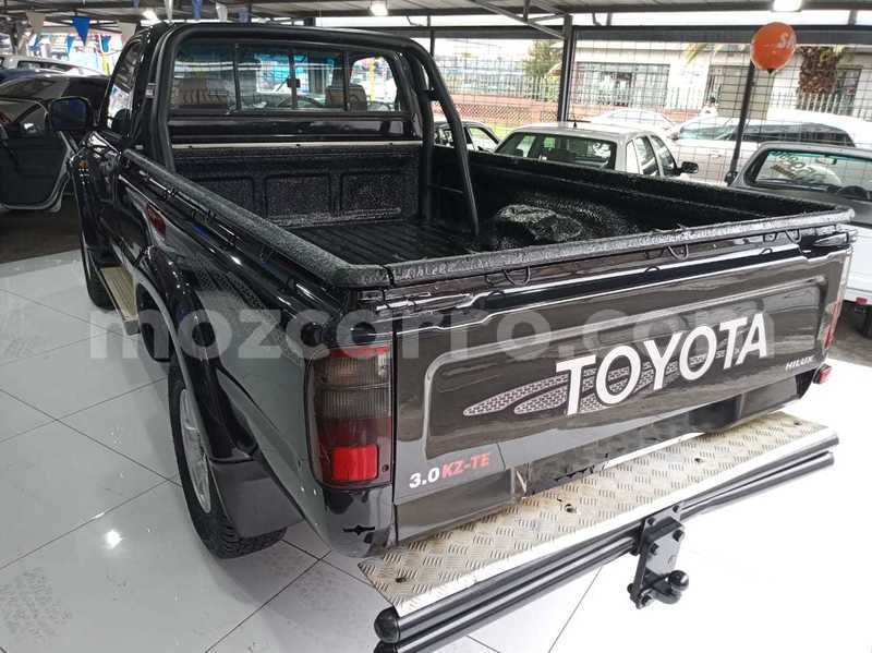 Big with watermark toyota hilux sofala beira 12206