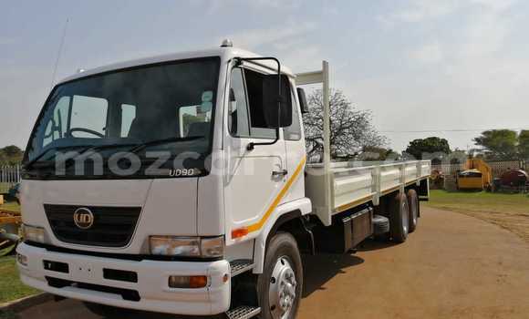 Buy Used Nissan UD White Truck in Beira in Sofala Buy Used Nissan UD White Truck in Beira in Sofala