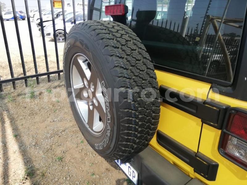 Big with watermark jeep wrangler sofala beira 12228