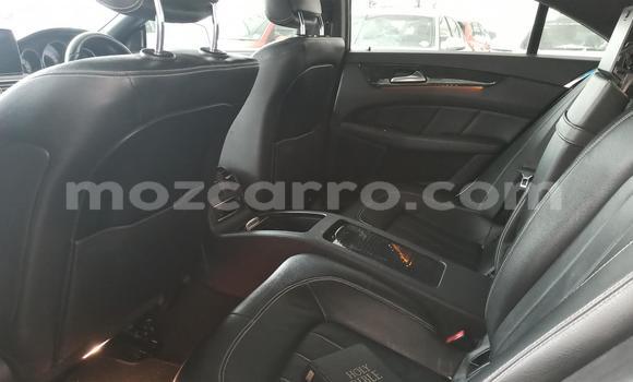 Comprar Usado Mercedes Viano Branco Carro em Beira em Sofala Comprar Usado Mercedes Viano Branco Carro em Beira em Sofala