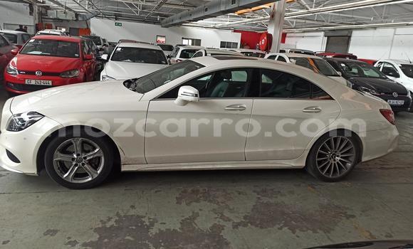 Comprar Usado Mercedes Viano Branco Carro em Beira em Sofala Comprar Usado Mercedes Viano Branco Carro em Beira em Sofala