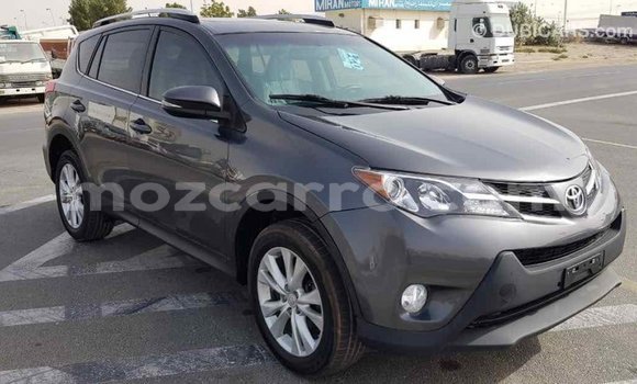 Comprar Importar Toyota RAV4 De outros Carro em Import - Dubai em Cabo Delgado Comprar Importar Toyota RAV4 De outros Carro em Import - Dubai em Cabo Delgado