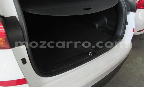 Comprar Usado Hyundai Tucson Branco Carro em Beira em Sofala Comprar Usado Hyundai Tucson Branco Carro em Beira em Sofala