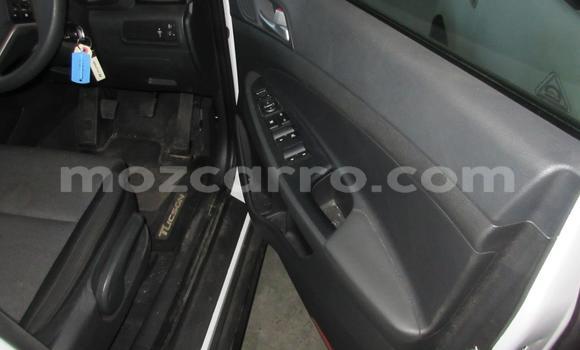 Comprar Usado Hyundai Tucson Branco Carro em Beira em Sofala Comprar Usado Hyundai Tucson Branco Carro em Beira em Sofala