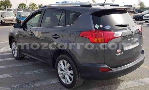 Comprar Importar Toyota RAV4 De outros Carro em Import - Dubai em Cabo Delgado Comprar Importar Toyota RAV4 De outros Carro em Import - Dubai em Cabo Delgado