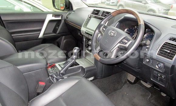 Comprar Usado Toyota Prado Branco Carro em Beira em Sofala Comprar Usado Toyota Prado Branco Carro em Beira em Sofala