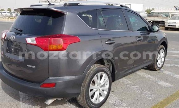 Comprar Importar Toyota RAV4 De outros Carro em Import - Dubai em Cabo Delgado Comprar Importar Toyota RAV4 De outros Carro em Import - Dubai em Cabo Delgado