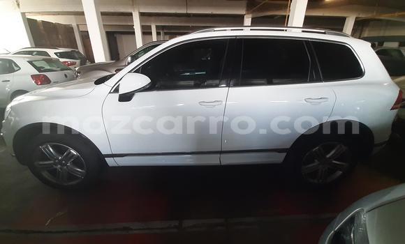 Comprar Usado Volkswagen Touareg Branco Carro em Beira em Sofala Comprar Usado Volkswagen Touareg Branco Carro em Beira em Sofala