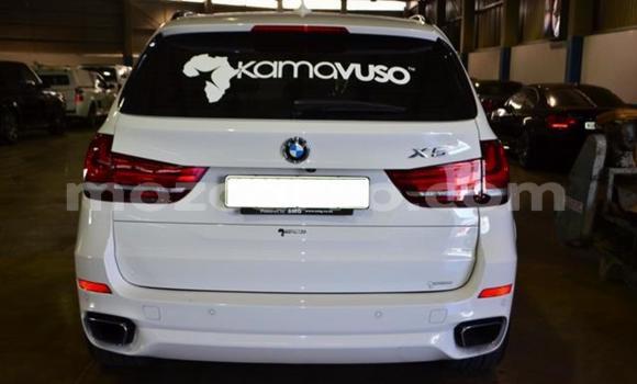 Comprar Usado BMW X5 Branco Carro em Beira em Sofala Comprar Usado BMW X5 Branco Carro em Beira em Sofala
