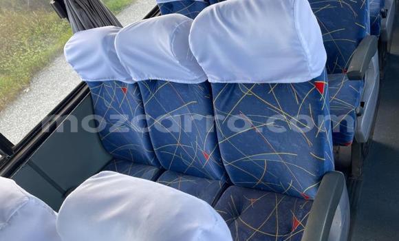 Comprar Usado Man Silent Branco Caminhão em Maputo em Maputo Comprar Usado Man Silent Branco Caminhão em Maputo em Maputo