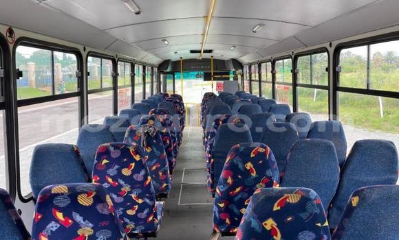 Comprar Usado Iveco Daily Branco Caminhão em Maputo em Maputo Comprar Usado Iveco Daily Branco Caminhão em Maputo em Maputo