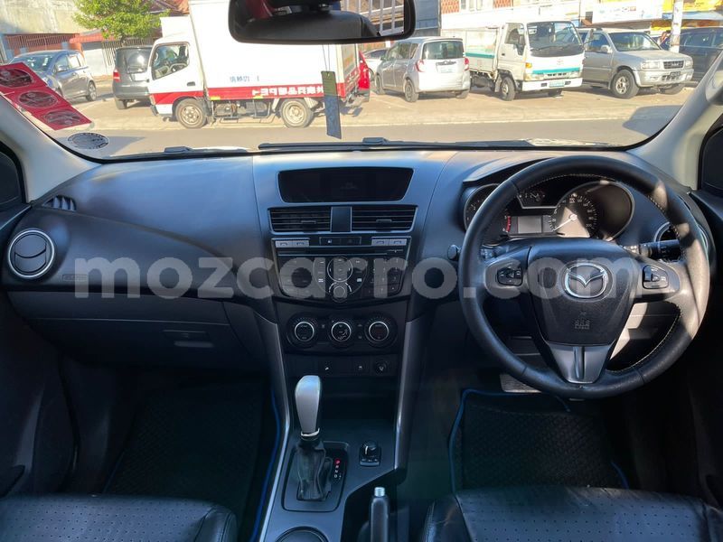 Big with watermark mazda bt 50 maputo maputo 12302