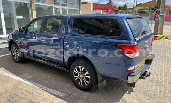 Nunua Ilio tumika Mazda BT-50 Bluu Gari ndani ya Maputo nchini Maputo Nunua Ilio tumika Mazda BT-50 Bluu Gari ndani ya Maputo nchini Maputo