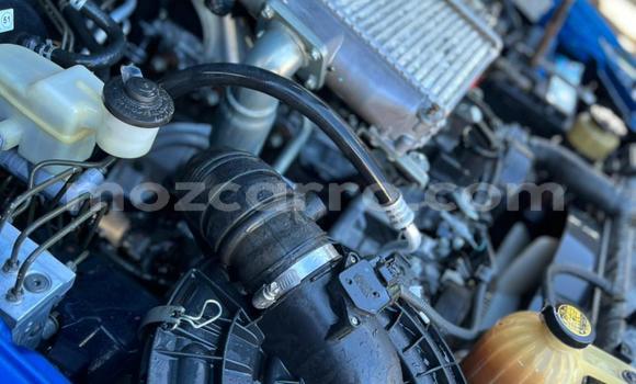 Nunua Ilio tumika Toyota Hilux Bluu Gari ndani ya Maputo nchini Maputo Nunua Ilio tumika Toyota Hilux Bluu Gari ndani ya Maputo nchini Maputo