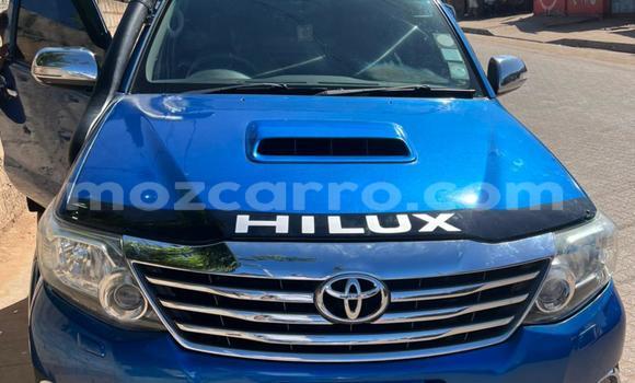 Nunua Ilio tumika Toyota Hilux Bluu Gari ndani ya Maputo nchini Maputo Nunua Ilio tumika Toyota Hilux Bluu Gari ndani ya Maputo nchini Maputo