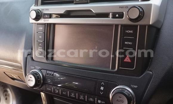 Nunua Ilio tumika Toyota Prado Nyeupe Gari ndani ya Mocambique nchini Nampula Nunua Ilio tumika Toyota Prado Nyeupe Gari ndani ya Mocambique nchini Nampula