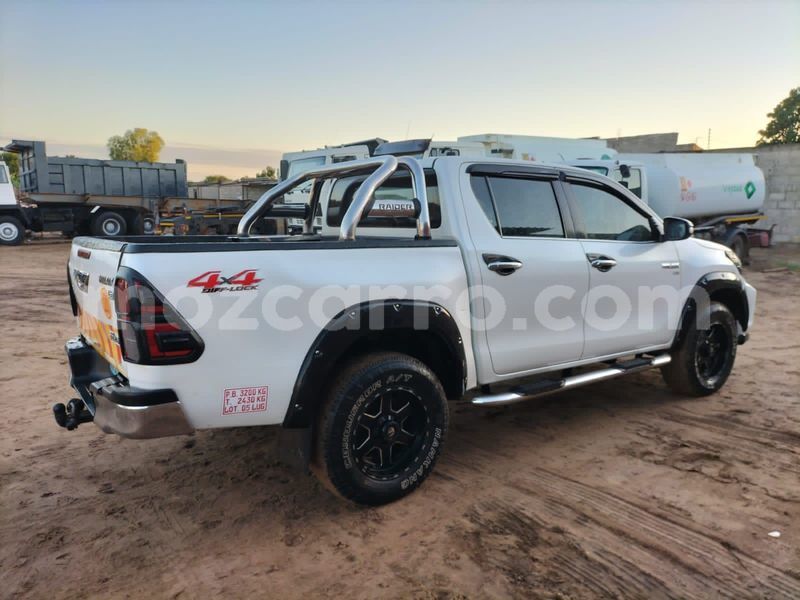 Big with watermark toyota hilux maputo maputo 12314