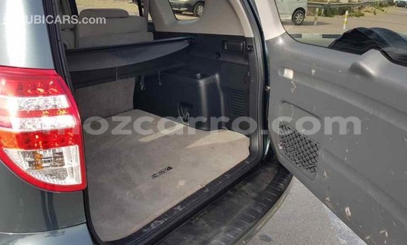 Comprar Importar Toyota RAV4 Verde Carro em Import - Dubai em Cabo Delgado Comprar Importar Toyota RAV4 Verde Carro em Import - Dubai em Cabo Delgado