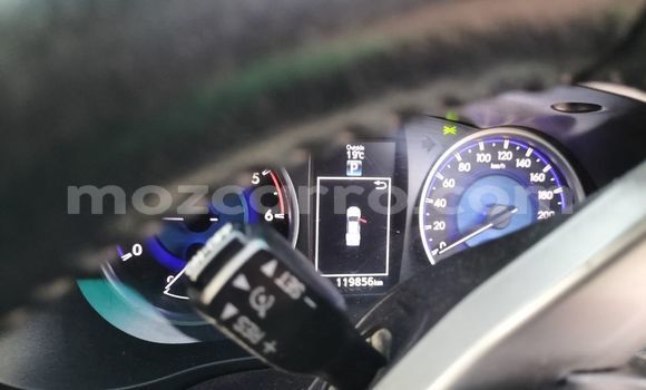 Buy Used Toyota Hilux White Car in Maputo in Maputo Buy Used Toyota Hilux White Car in Maputo in Maputo