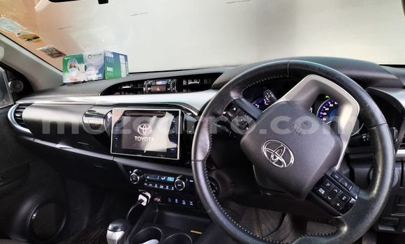 Buy Used Toyota Hilux White Car in Maputo in Maputo Buy Used Toyota Hilux White Car in Maputo in Maputo