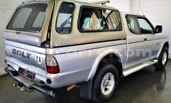 Buy Used Mitsubishi Colt Silver Car in Maputo in Maputo Buy Used Mitsubishi Colt Silver Car in Maputo in Maputo