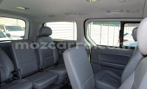 Comprar Usado Hyundai H1 Branco Carro em Beira em Sofala Comprar Usado Hyundai H1 Branco Carro em Beira em Sofala